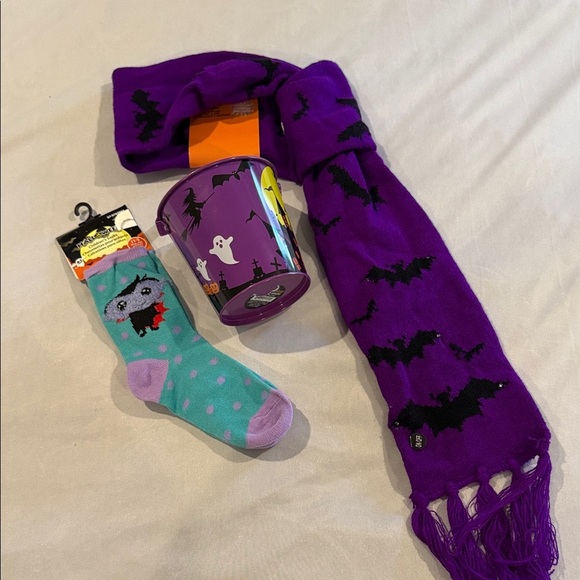 Halloween Lot - Purple Bat Scarf with Lights, Tin Bucket, Socks for Kids - Picture 3 of 13